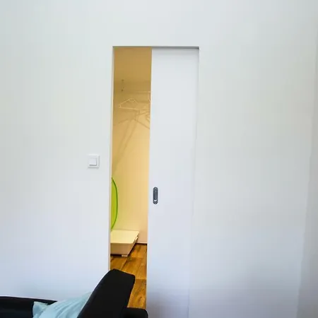 Apartman Slany 公寓 *