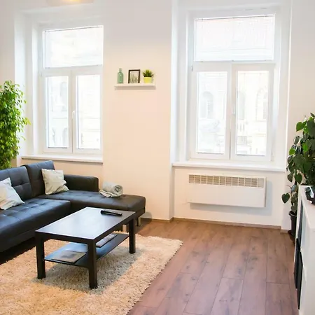 Sunny Aircon In The Centre Of Appartement *